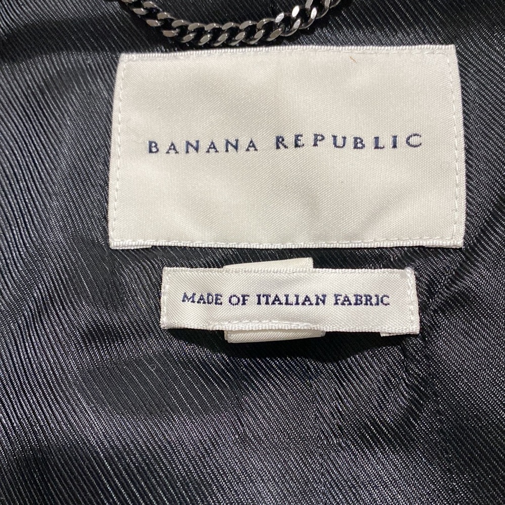 Banana Republic Black and Cream Checkered Blazer - Picture 4 of 6